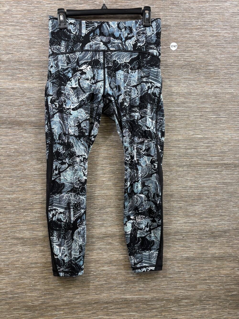 Lululemon Train Times 7/8 Ankle Leggings Eternal Wave Starlight Womens Size 10